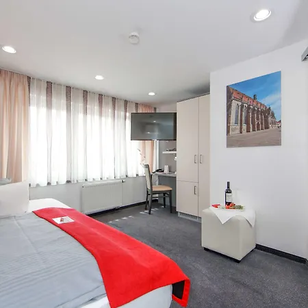 Aalener Roemerhotel Awl Отель Ален