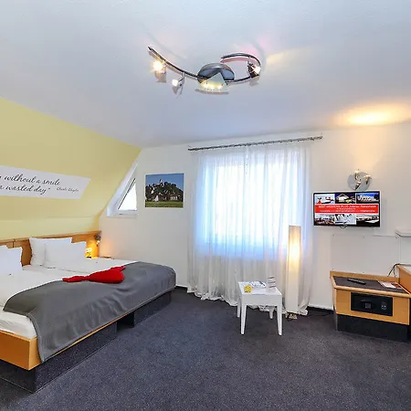 Aalener Roemerhotel Awl מלון