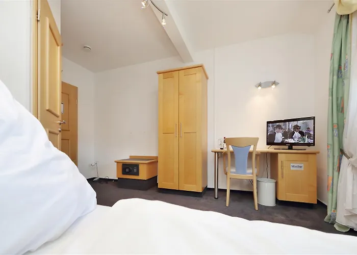 Szálloda Aalener Roemerhotel Awl 3*